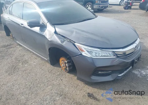2017 Honda Accord Touring V6 from USA, damaged, VIN 1HGCR3F99HA045603